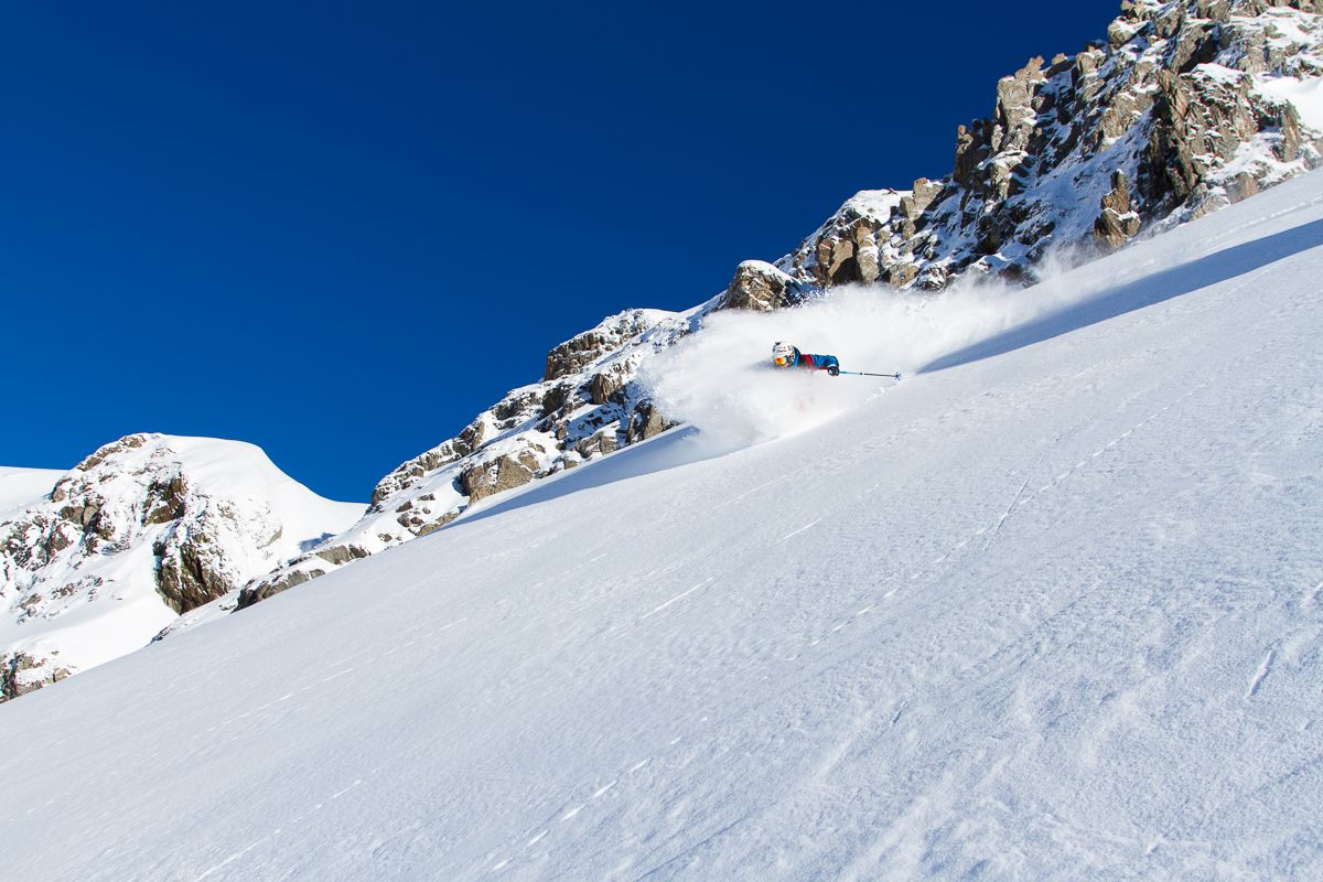 ski freeride : Full blue sky / Martin / © PuraVida Images