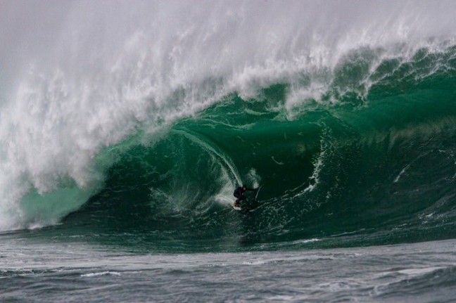 surfer en irlande